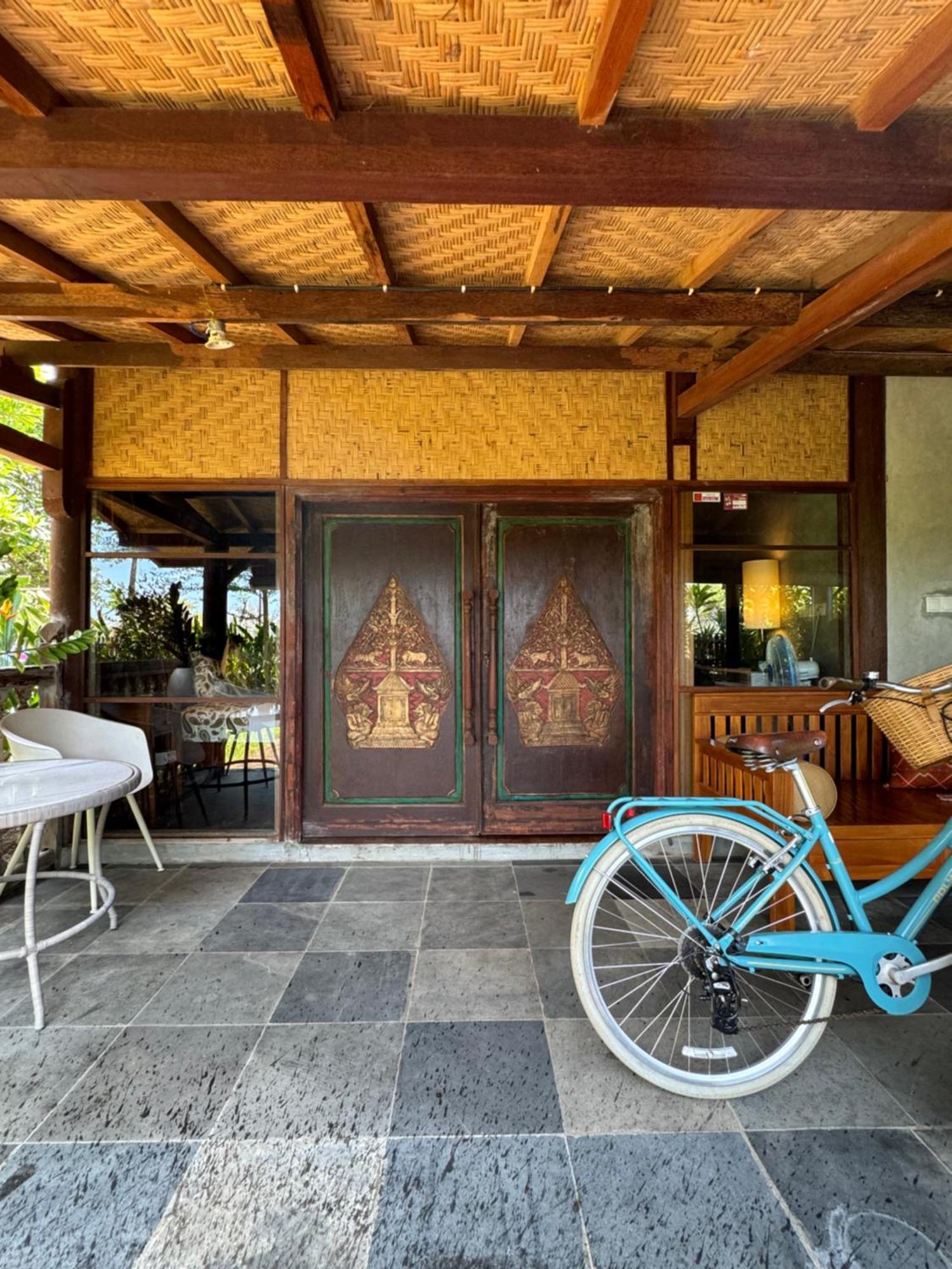 Отель Al-Shifa Healing House Lombok Гили-Эйр Экстерьер фото