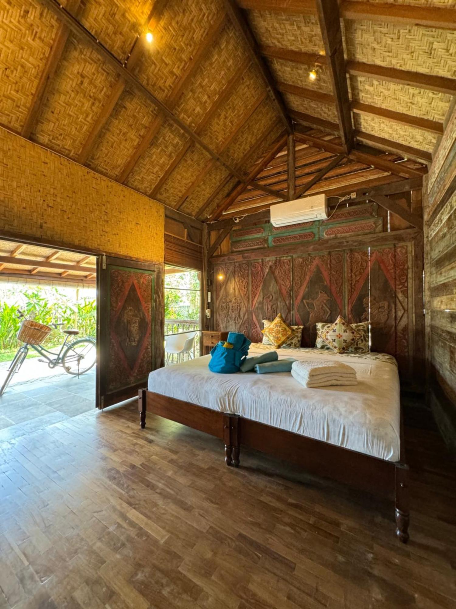 Отель Al-Shifa Healing House Lombok Гили-Эйр Экстерьер фото