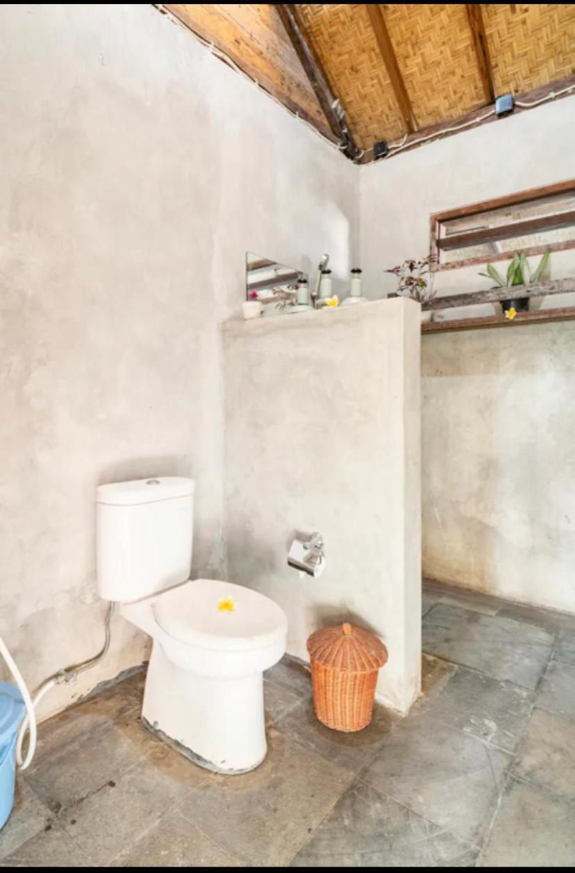 Отель Al-Shifa Healing House Lombok Гили-Эйр Экстерьер фото